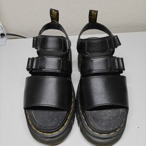 Dr. Martens Women's Ricki 3-Strap Sandals Black Nappa Lux Leather